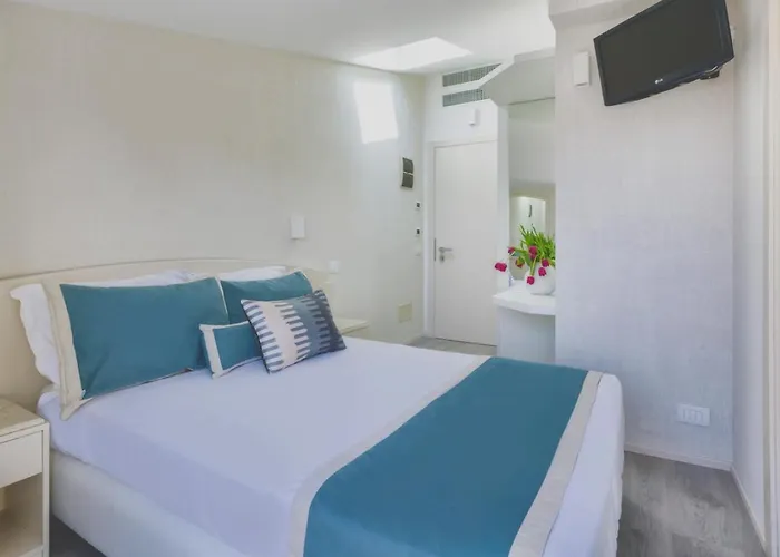 Novecento מלון ריצ'יונה