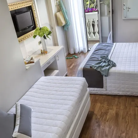 Hotell Novecento 3*