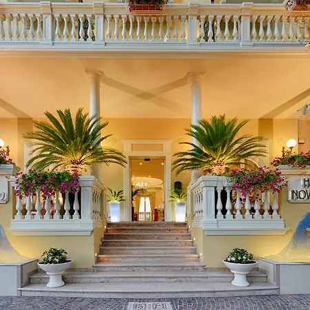 فندق Novecento ريتشيوني