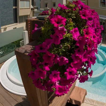 Novecento 3* Ριτσιόνε